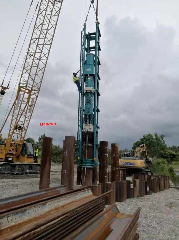 1724294819155956.jpg b7bfd1e518b6f8620417ffb1fb193cd5.jpg